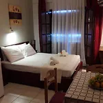 Karaoulanis Hotel de apartamente