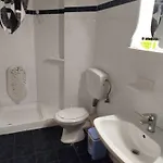 Hotel de apartamente Karaoulanis 2*