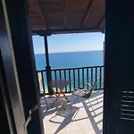 Hotel de apartamente Karaoulanis Agios Ioannis (Thessaly)