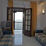 Hotel de apartamente Karaoulanis Agios Ioannis (Thessaly)