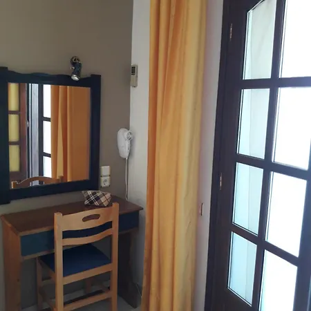 Karaoulanis شقة فندقية