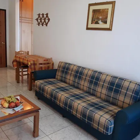Karaoulanis 2* Agios Ioannis (Thessaly)