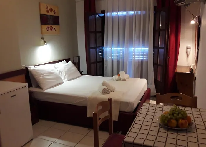 Karaoulanis Aparthotel