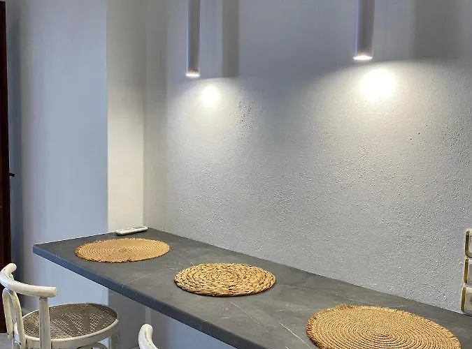 Karaoulanis Aparthotel 2*