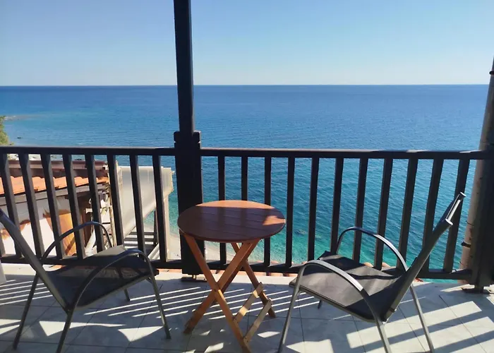 Karaoulanis 2* Agios Ioannis (Thessaly)