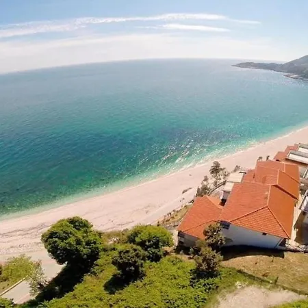 מלון דירות Karaoulanis