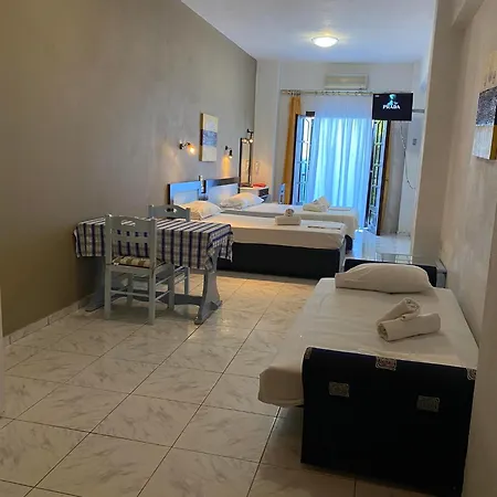 Karaoulanis Aparthotel