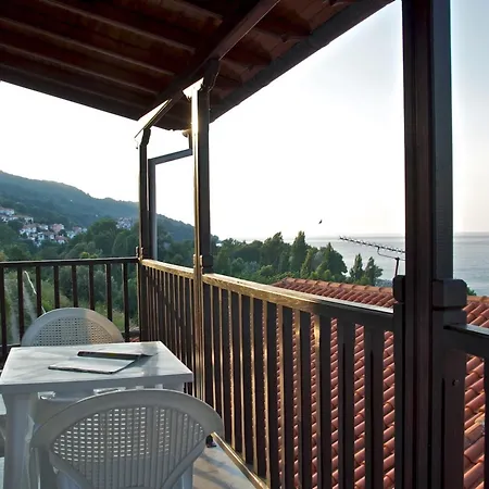 Karaoulanis 2* Agios Ioannis (Thessaly)