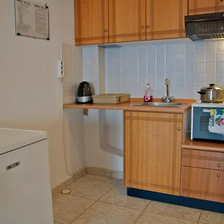 Hotel apartamentowy Karaoulanis 2*
