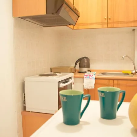 Hotel apartamentowy Karaoulanis