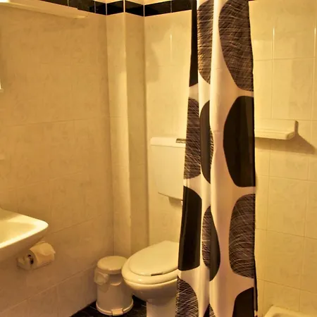 Karaoulanis Aparthotel 2*