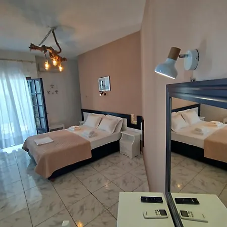 Apart Otel Karaoulanis 2*