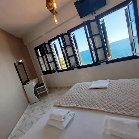 Karaoulanis Apart Otel Agios Ioannis (Thessaly)