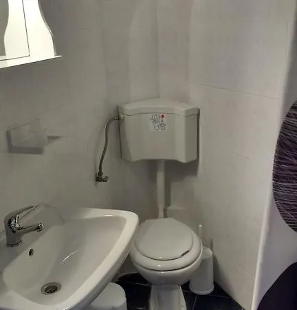 Aparthotel Karaoulanis